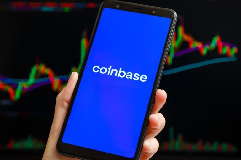 Coinbase Global (NASDAQ: COIN) Under Pressure on Crypto Market Slumps Coinbase Global (NASDAQ: COIN) Under Pressure on Crypto Market Slumps